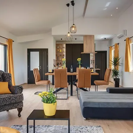 Rr By Istrialux Villa