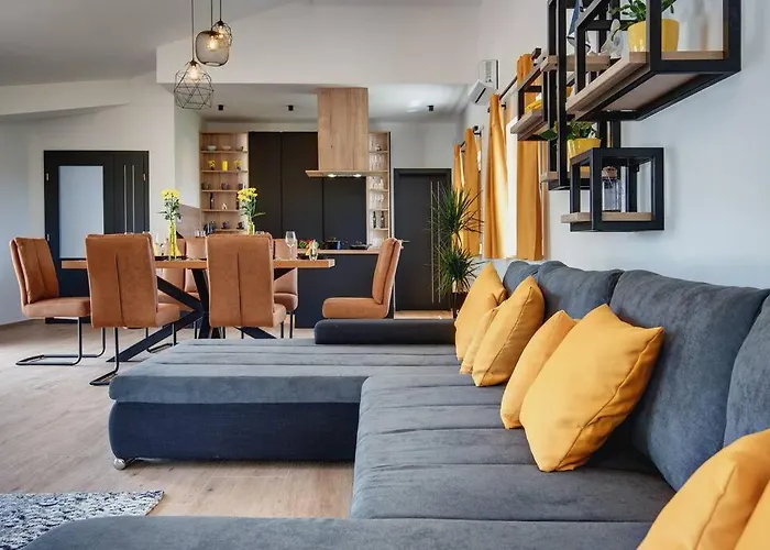 Villa Rr By Istrialux